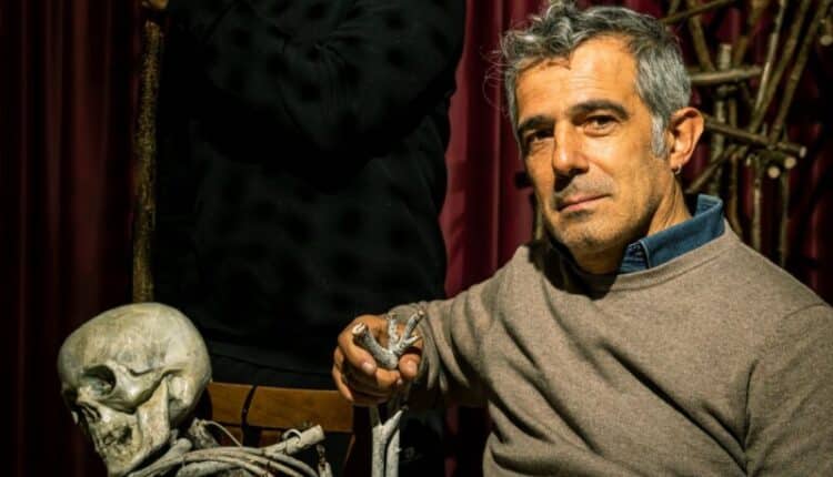 Al Teatro Carcano di Milano TANGO MACONDO. Il venditore di metafore con Ugo Dighero e Paolo Fresu