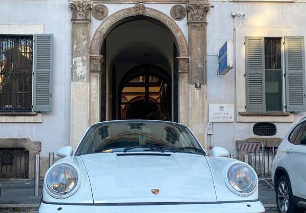 Milano, furti auto di lusso: recuperata un'auto d'epoca