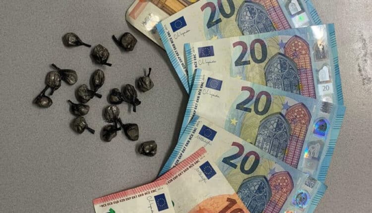 Roma, duro colpo allo spaccio di sostanze stupefacenti da parte della Polizia di Stato