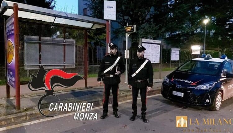 Monza, molesta studentessa 15enne. Arrestato sull’autobus dai Carabinieri