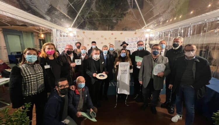 Pesaro, “Passatelli al pesce”, consegnate le prime dieci De.Co. ai ristoranti della città