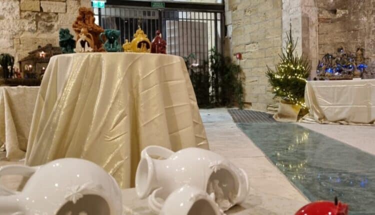 Bari, inaugurata la mostra dei presepi dei maestri artigiani al Fortino Sant'Antonio