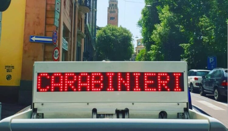 Cremona, uccisero il rivale in amore con quattro colpi di pistola e diedero fuoco al suo corpo: arrestato il complice