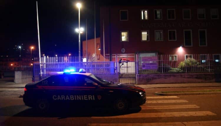 Vicenza, rubano negli appartamenti e scappano: i Carabinieri riescono a fermare un uomo e a recuperare la refurtiva