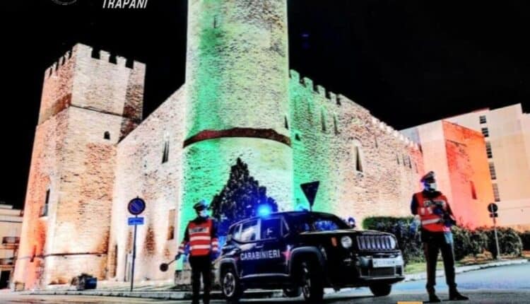 Trapani, finisce la loro storia d'amore e i familiari si prendono a botte