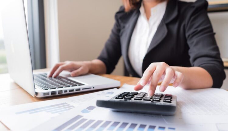 Il ruolo dell’addetto alla contabilità, una figura cruciale per le aziende