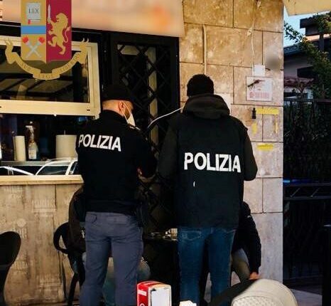 Roma, controlli della Polizia, arresti, denunce, sanzioni amministrative e chiusura temporanea di attività