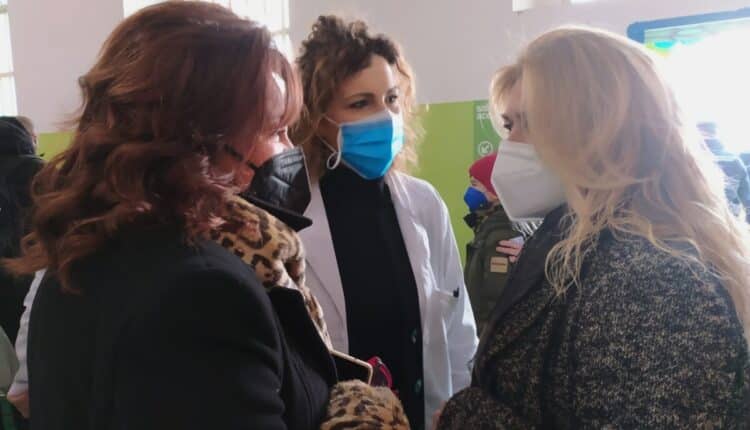 Napoli, inaugurazione del quinto Hub vaccinale per bambini da 5 a 11 anni