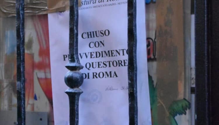 Roma, chiuso per 30 giorni un pub del Borgo Medioevale a Nettuno