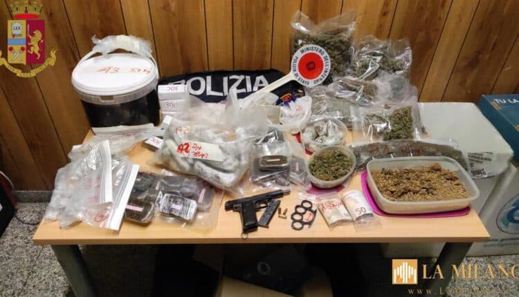 Bergamo, 24enne arrestato per spaccio di stupefacenti: hashish e marijuana con materiale per il confezionamento