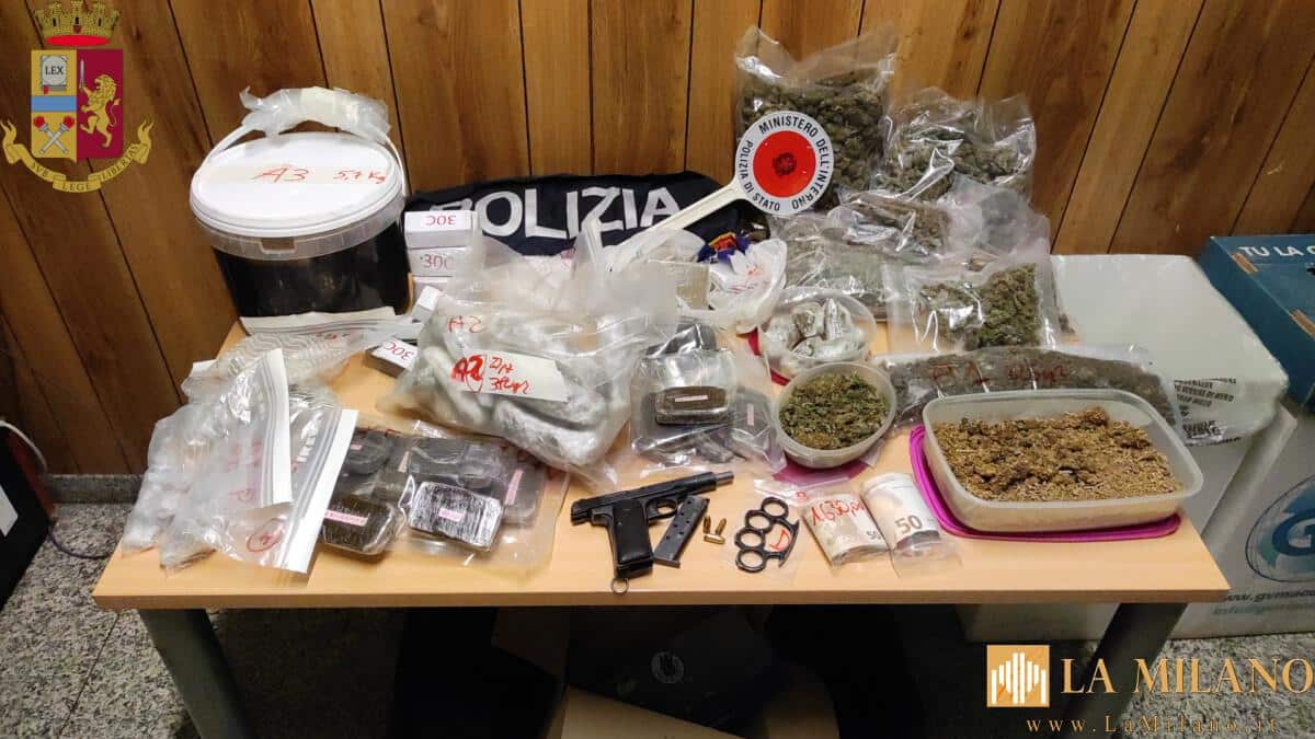 Bergamo, 24enne arrestato per spaccio di stupefacenti: hashish e marijuana con materiale per il confezionamento