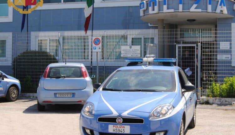 Roma, la Polizia di Stato interviene per una rapina in farmacia e arresta due 30enni