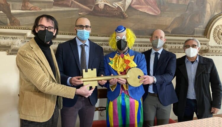 Vicenza, torna il Carnevale storico della città dopo lo stop della pandemia con i carri di Malo regole precise anticovid