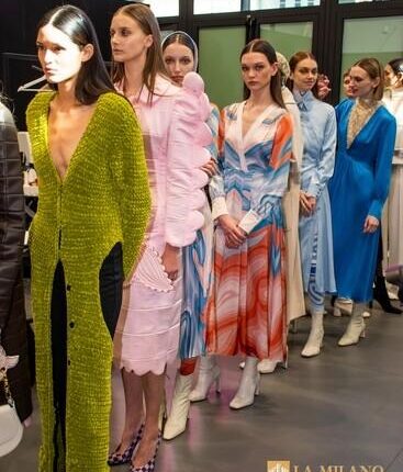 Milano, il brand Budapest Select presenta la collezione donna autunno/inverno 2022/2023