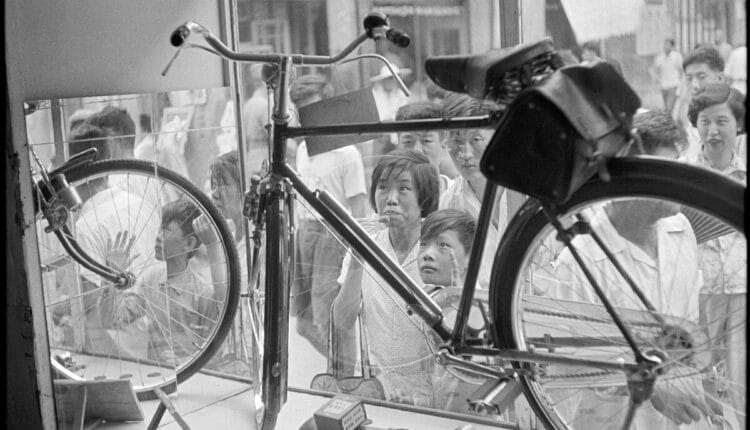 Milano, in mostra la Cina di Henri Cartier-Bresson con “Henri Cartier-Bresson. Cina 1948-49 | 1958”, ritratta in due storici reportage