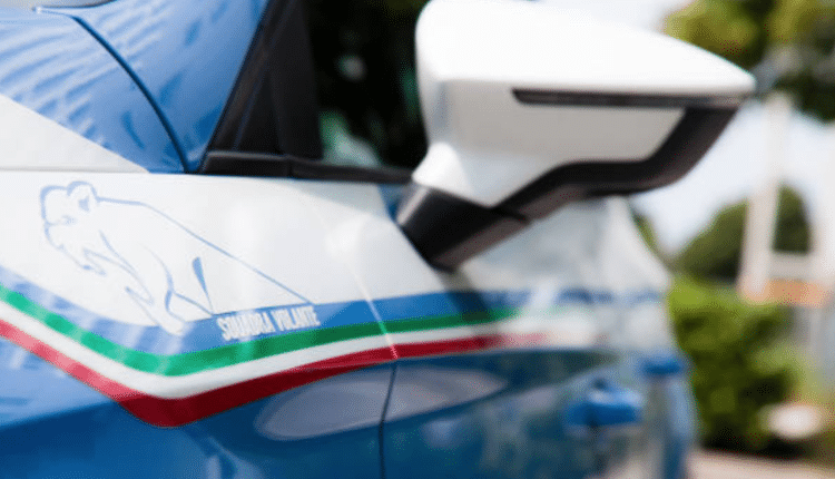 Pescara, cittadini intenti in odierne attività rapinati all'improvviso: sottratti cellulari e denaro