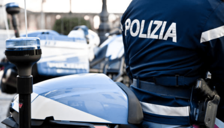 Taranto, uomo armato fugge ai controlli: durante la fuga estrae la pistola contro uno degli agenti