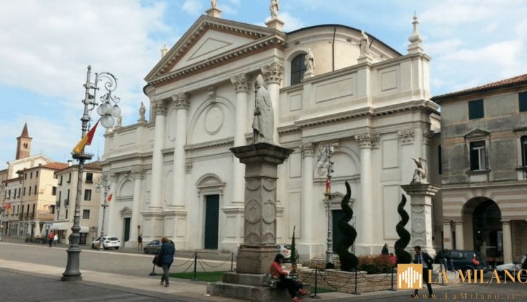Vicenza, manifestazione organizzata senza autorizzazione: individuate persone che avevano partecipato ad iniziative "no green pass"