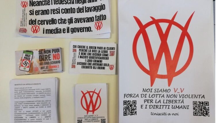 Ravenna, numerosi imbrattamenti nella provincia: scritte dei no vax firmate con il logo "Vivi"
