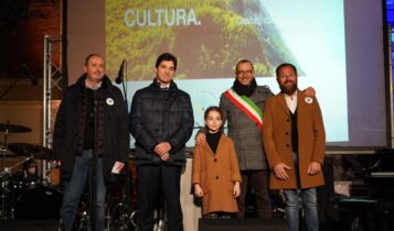 Pesaro, inno di pace e di rinascita, festa per la Capitale italiana della Cultura 2024