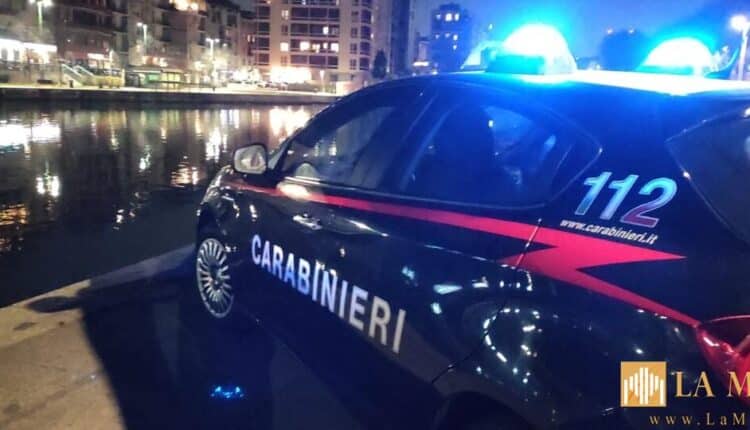 Milano, servizio di alto impatto dei Carabinieri in Darsena e Navigli, denunce e sanzioni 