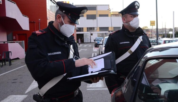 Carbonia, incidente sul lavoro: 27enne precipita da 2,8 metri