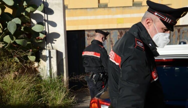 Cagliari, individuato un 30enne con 300 g di marijuana pronta per la vendita: fermato a causa del suo atteggiamento elusivo e sospetto