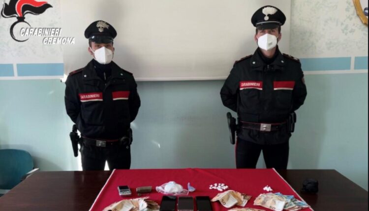 Cremona, arrestato un 24enne responsabile di vendita e cessione di sostanze stupefacenti nel paese di Vescovato