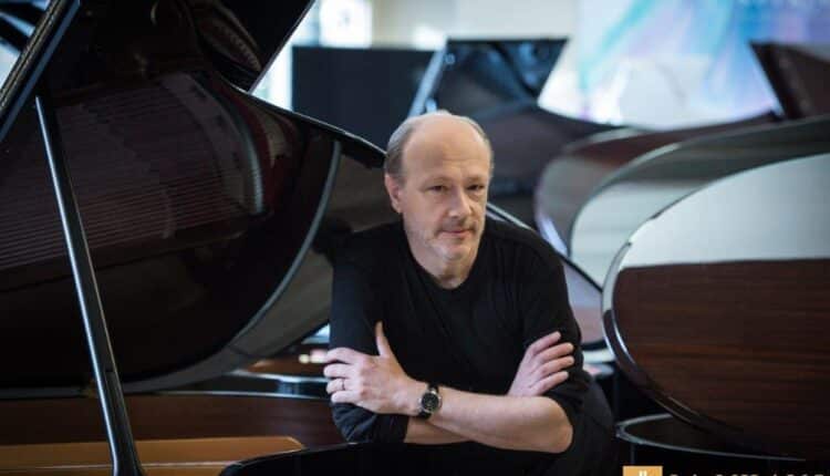 Pesaro, l'icona del pianismo Hamelin sarà per la prima volta sul palco del Teatro Sperimentale