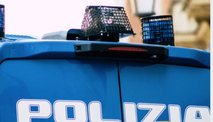 Lucca, 22enne deruba 160.000 euro in un ristorante in centro e ingaggia una colluttazione col proprietario