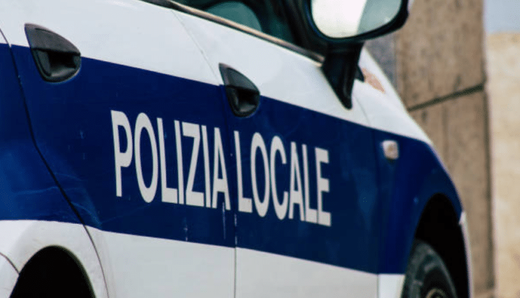 Monza, violenta rissa nella notte in via Bergamo: coinvolte diverse persone di cui due trasportati in ospedale