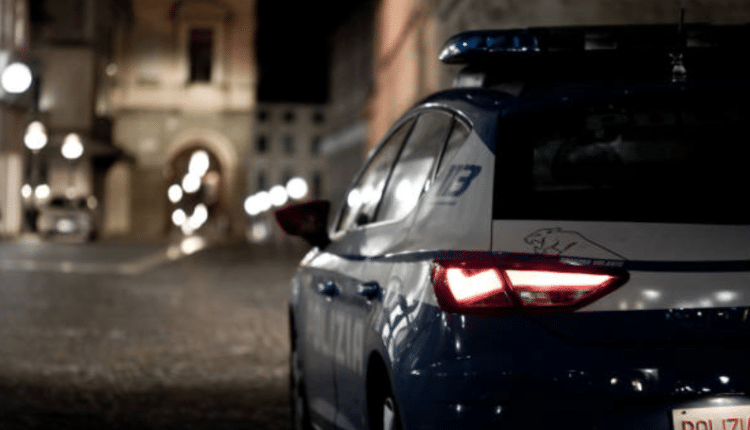 Napoli, false vaccinazioni per ottenere il green pass e arresti domiciliari per un'operatrice socio-sanitaria