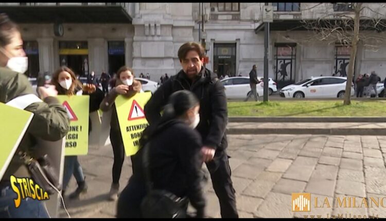 Milano, anteprima Striscia la notizia: Valerio Staffelli continua la sua missione per fermare le borseggiatrici in centro città