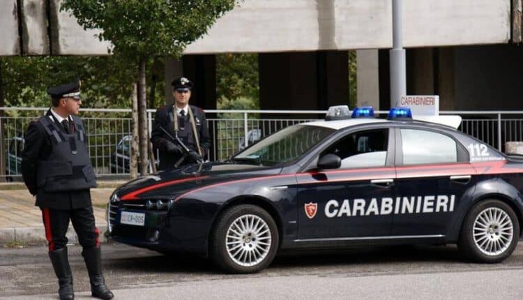 Castelvetrano, Hashish nella cassetta scarico del wc, 49enne arrestato