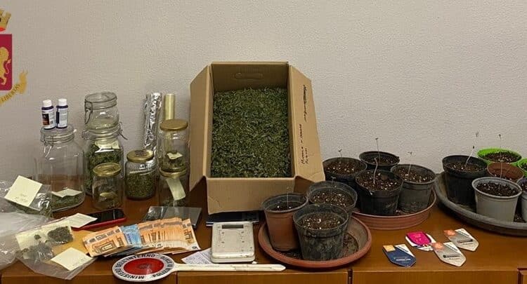 Milano, controlli della Polizia di Stato in Darsena: un arresto per droga