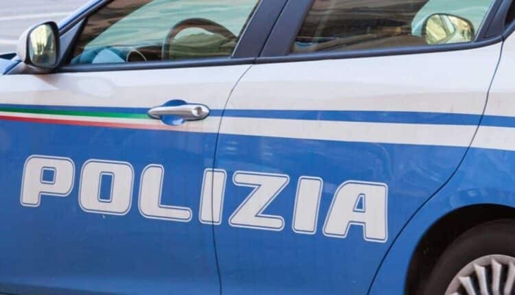 Vicenza, arrestato mentre scardina la porta di un condominio in piena notte