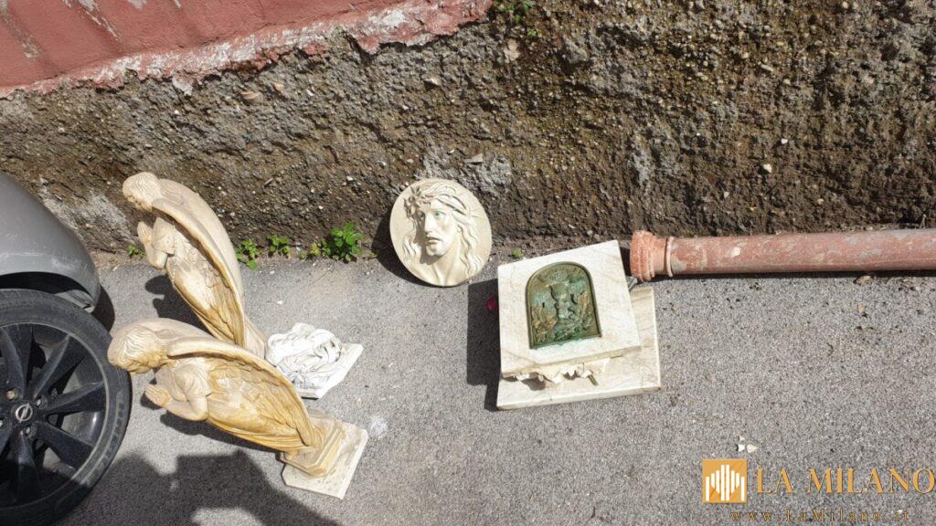 Napoli, abbattute due cappelle votive abusive in Via Onorato Fava e in Via Lorenzo Giusso