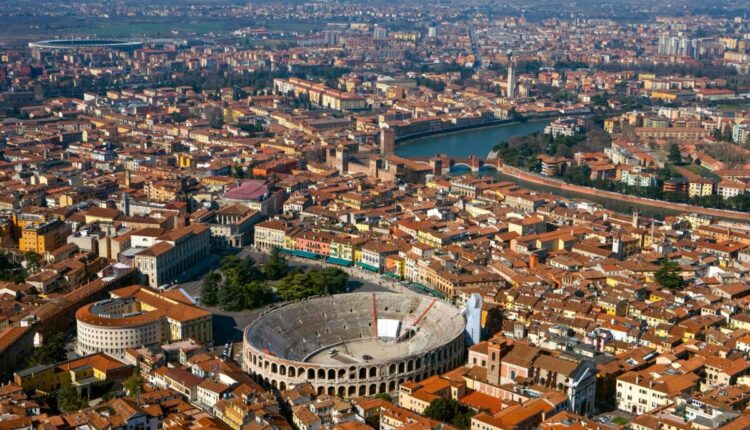 Verona, Kermesse letteraria "Libri e rose" si parte venerdì