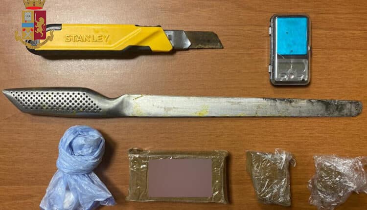 Ravenna, Polizia arresta trentenne per stupefacenti