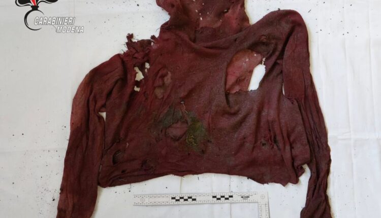 Modena, rinvenimento di resti umani