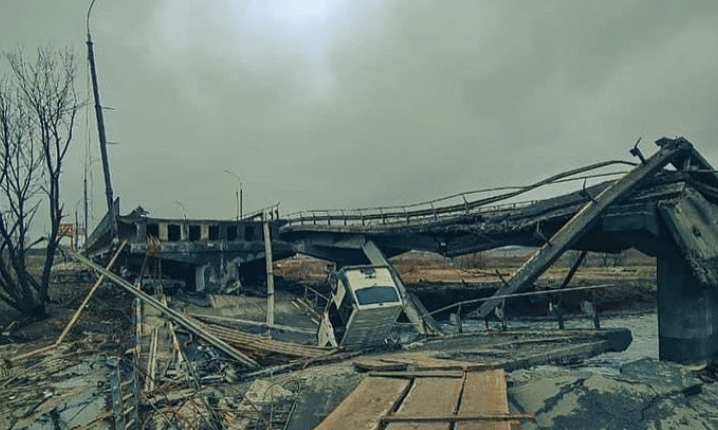 Il Sud-Est dell'Ucraina sotto le bombe, missili anche a Odessa; la Russia perde terreno a Kiev