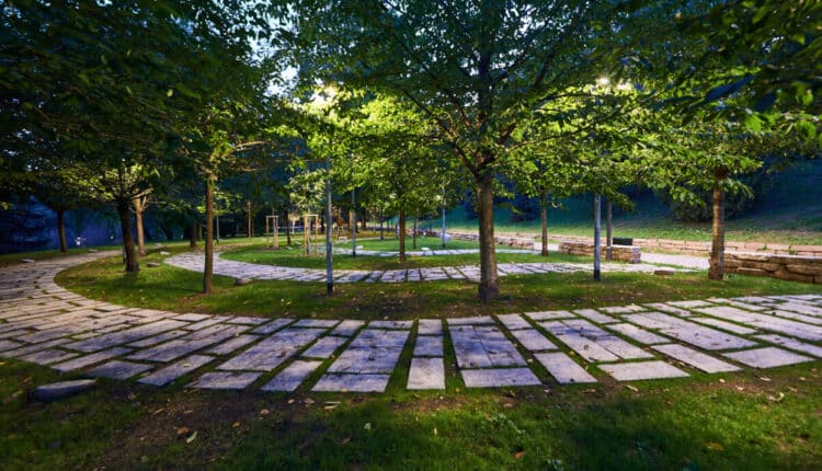 Milano, nel Giardino dei Giusti la cerimonia di Gariwo