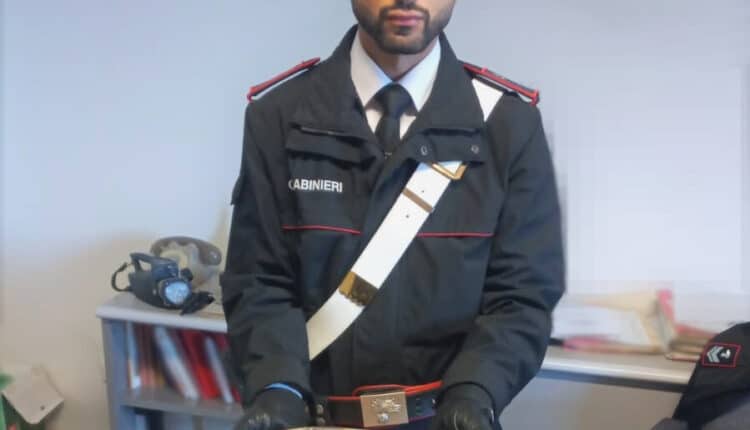 Bologna, studente 15enne arrestato per tentato omicidio