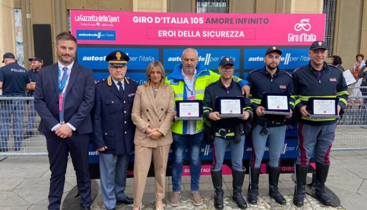 Santarcangelo di Romagna, Giro d'Italia, premiati gli eroi della sicurezza