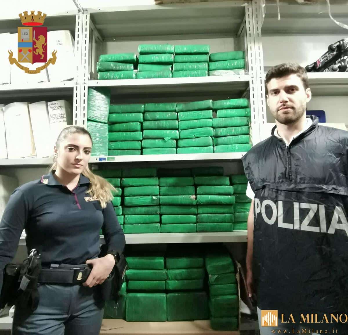 Roma, nascondevano in auto oltre 160 kg. di cocaina