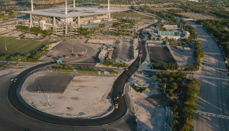 Formula 1, Verstappen vince in Florida seguito dalle rosse.