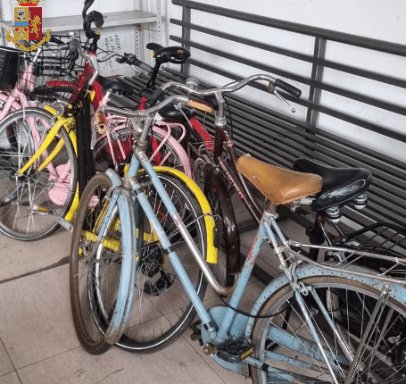 Torino, "collezionava" bici rubate: denunciato