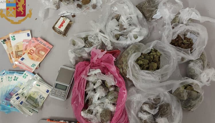 Roma, 11 arresti, 3 kg di droga e 10mila euro sequestrati