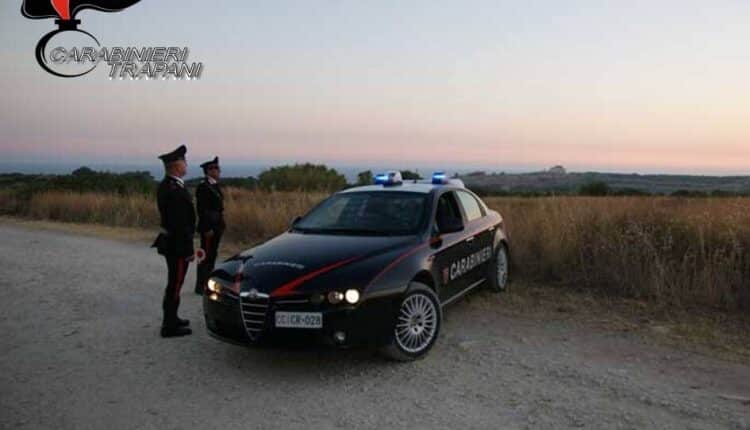 Castelvetrano, va a fuoco auto sequestrata: denunciato il proprietario