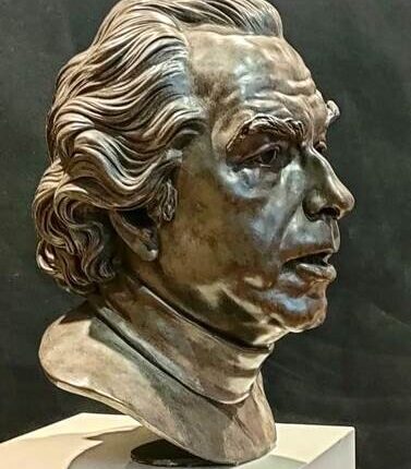 Milano, donata al Comune la scultura di Strehler